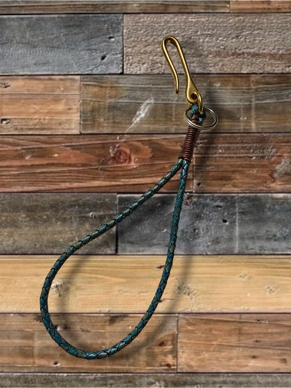 🔥HAND CRAFTED INDIGO DYED LEATHER/ BRASS KEYCHAIN #8🔥